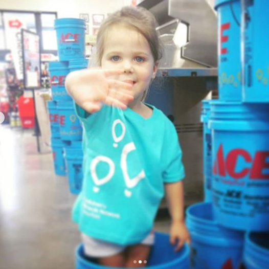 Sweetie_In_A_Bucket_2